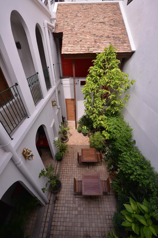 Bed and Breakfast Neighbor Phuthon Бангкок Экстерьер фото