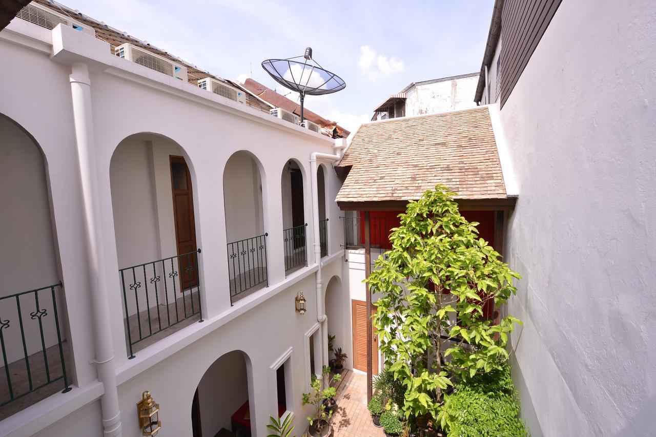 Bed and Breakfast Neighbor Phuthon Бангкок Экстерьер фото